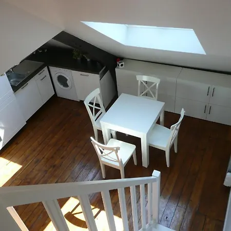Les Logis D'agnes شقة *